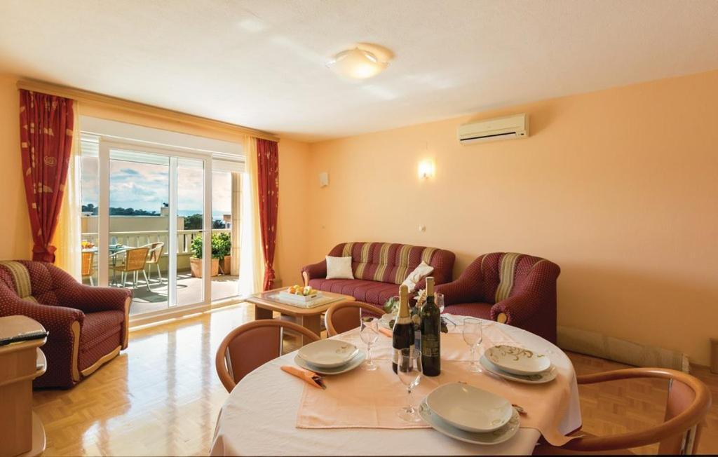 Apartment Begić Makarska Exteriör bild