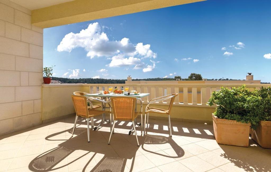 Apartment Begić Makarska Exteriör bild